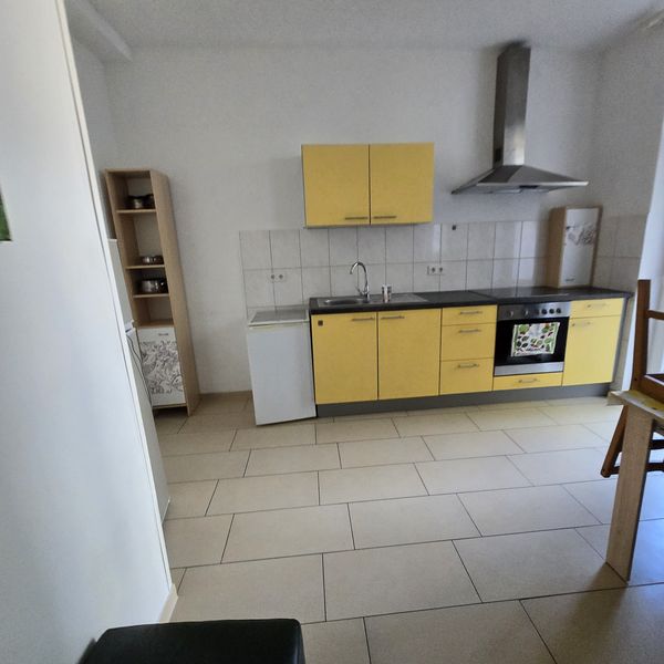 Lebendiges Stadtleben: 3-Zimmer-Wohnung in zentraler und ruhiger Lage von Gera